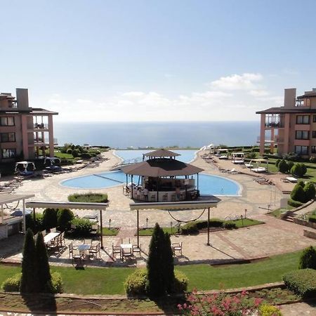 La Casa Del Mar Kaliakria - Стилен Апартамент В Калиакрия Резорт توبولا المظهر الخارجي الصورة